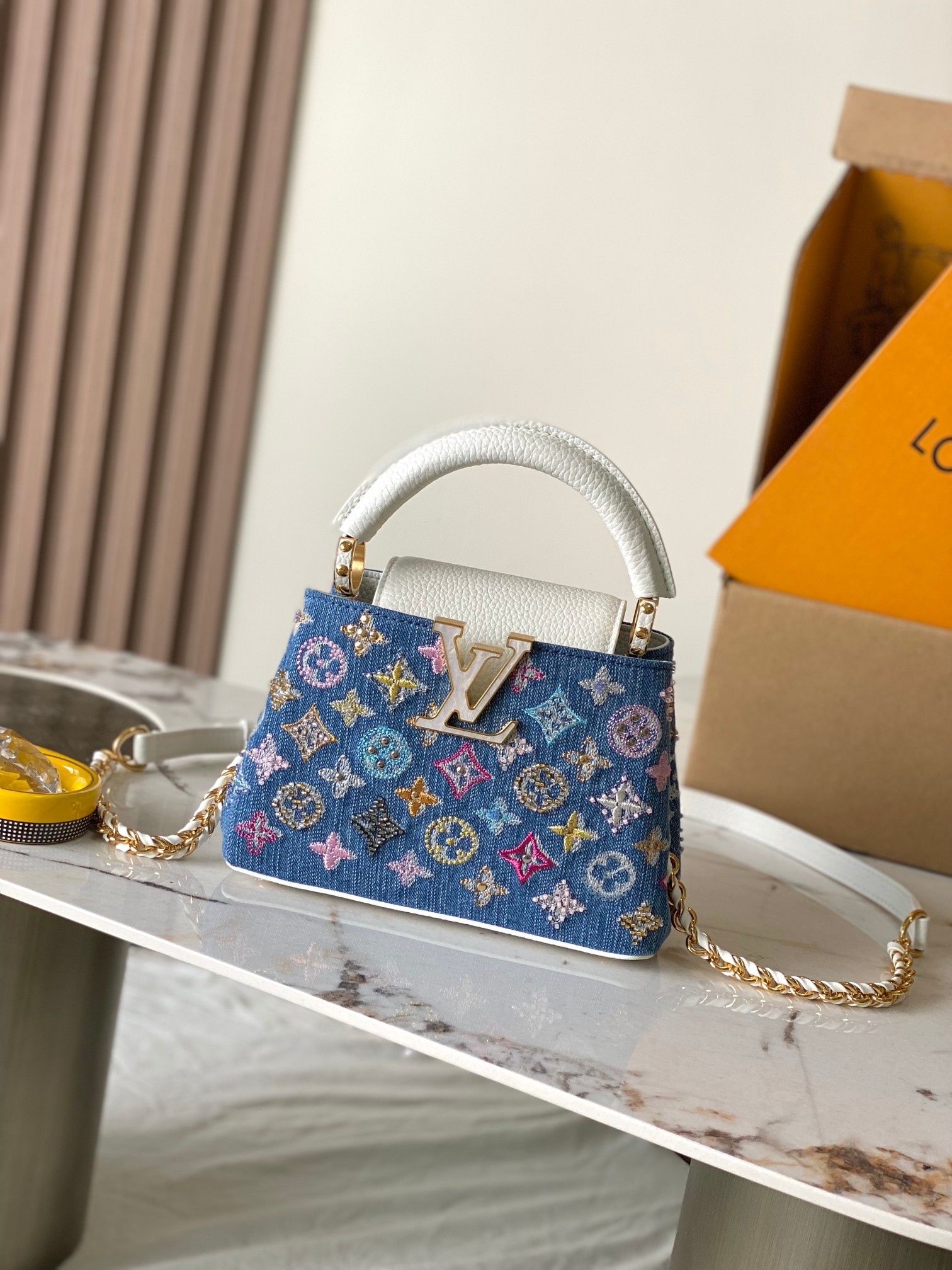 Louis Vuitton Capucines Mini
