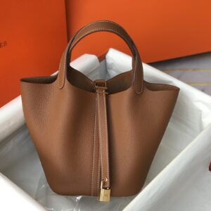Hermès Picotin Lock Bag — Upgraded Edition (Gold Hardware)