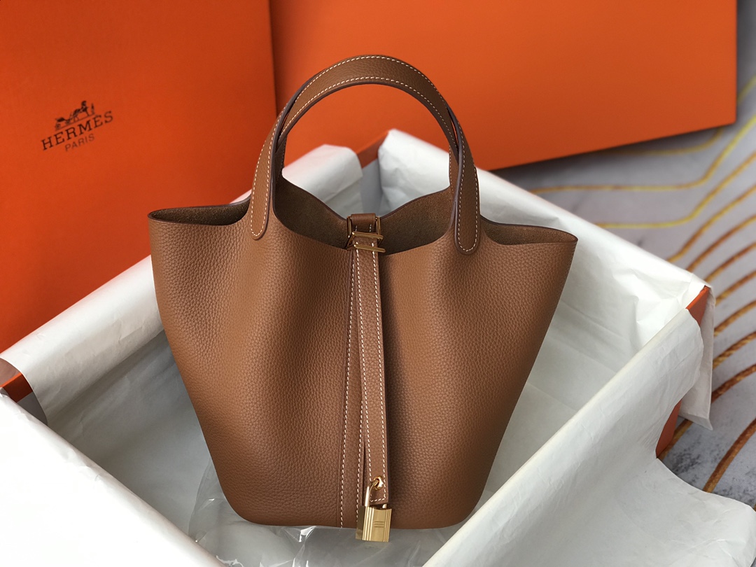 Hermès Picotin Lock Bag — Upgraded Edition (Gold Hardware)